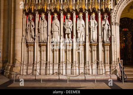 Detail des Bildschirms Chor im York Minster, Beispiel gotischer Architektur in Europa, York, Yorkshire, England, UK Stockfoto