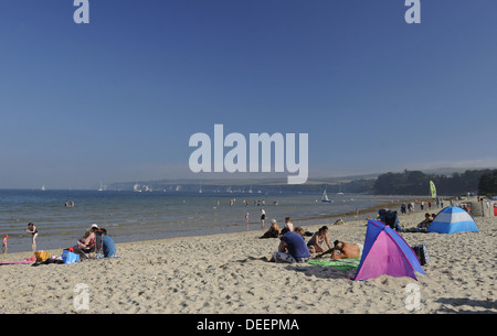 Knoll Strand Studland Bay Isle of Purbeck mit Blick in Richtung Old Harry Rocks-Dorset-England Stockfoto