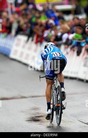 Knowsley, Vereinigtes Königreich. 17. September 2013. Christopher Jones während der 10 Meile Zeit Erprobungsphase 3 der Tour of Britain beginnend und endend in Knowsley Safari Park. Bildnachweis: Action Plus Sport Bilder/Alamy Live News Stockfoto