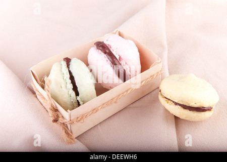 bunten Macarons im Feld Stockfoto