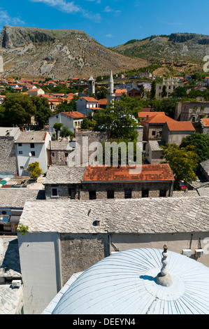 Dächer, Stadt von Mostar, Gemeinde von Mostar, Bosnien und Herzegowina, Europa. Stockfoto
