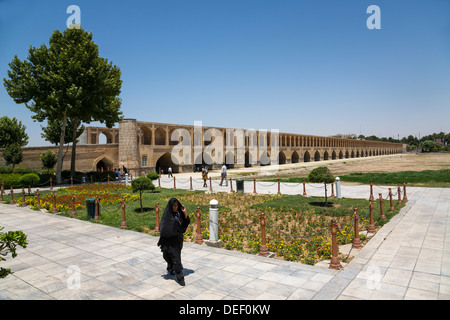 Siosepol oder Siose Brücke, Isfahan, Iran Stockfoto