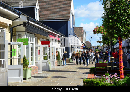 Bicester Village Outlet Shopping Centre, Bicester, Oxfordshire, England, Vereinigtes Königreich Stockfoto