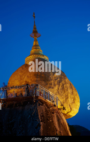 Kyaiktiyo Golden Rock, Mon-Staat, Myanmar (Burma), Asien Stockfoto