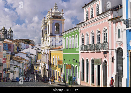 Brasilien, Bahia, Salvador da Bahia, Pelourinho, Altstadt, UNESCO-Welterbe, Häuser, Gebäude, Kolonialstil, Reisen, Tourismus, Brasilien 2014, bunten Häusern, portugiesischen Kolonialstil, Erbe, afrikanischen Wurzeln, Sklaverei, Olodum, Michael Jackson, Stockfoto