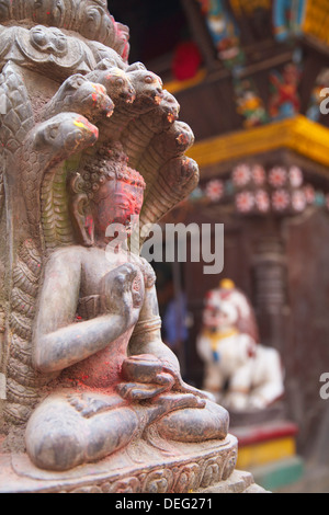 Statue am Bhimsen Tempel, Kathmandu, Nepal, Asien Stockfoto