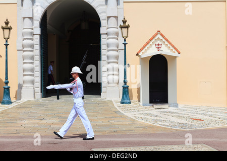 Palast bewachen, Palais Princier, Monaco-Ville, Monaco, Europa Stockfoto