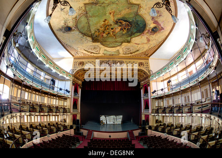 Teatro Tomas Terry, Innenaufnahme, mit fisheye-Objektiv, Parque Jose Marti, Cienfuegos, UNESCO, Kuba, Westindische Inseln Stockfoto