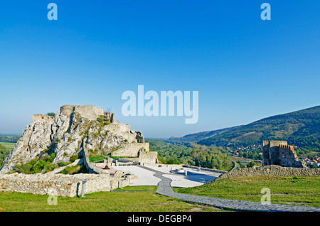 Ruinen von Devin Castle, Donau, Bratislava, Slowakei, Europa Stockfoto