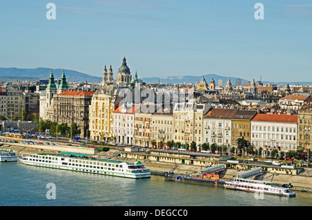 Donau, Ufer der Donau, UNESCO-Weltkulturerbe, Budapest, Ungarn, Europa Stockfoto