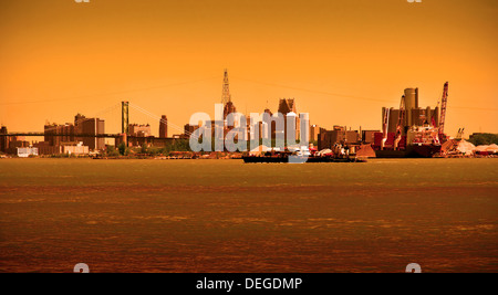 Detroit Stadtbild im Morgengrauen am Detroit River Stockfoto