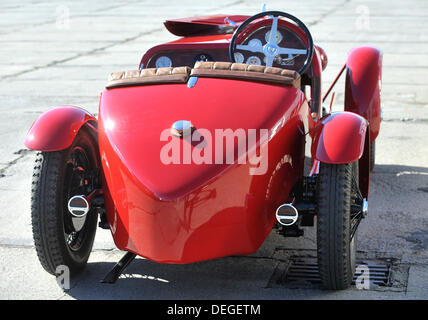 Restaurierte Rennwagen Wikov 7/28, fast 90 Jahre alt, in Koprivnice, Tschechische Republik, 18. September 2013 gilt. Wikov wurde von Ecorra Firma restauriert und es ist eines der letzten Fahrzeuge waren nur zehn Stück produziert. (Foto/Jaroslav Ozana CTK) Stockfoto