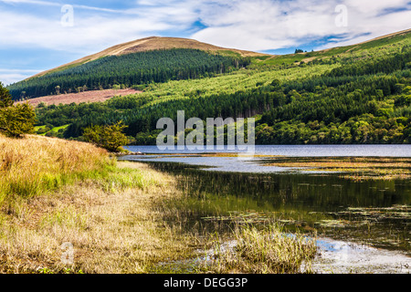 Blick über die Wanderungen Reservoir in Brecon Beacons, Wales, Großbritannien Stockfoto