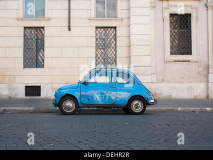 Fiat 500 in Rom, Italien, Europa Stockfoto