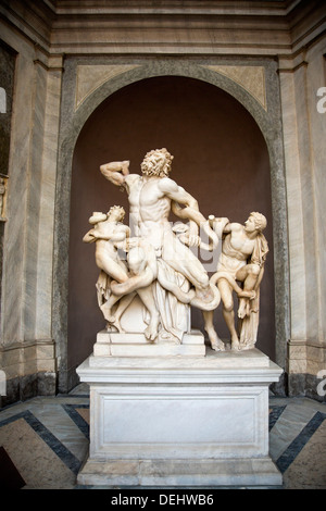Laokoon und seine Söhne Skulptur in einem Museum, Vatikanischen Museen, Rom, Latium, Italien Stockfoto