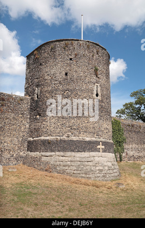 Bestandteil der historischen Stadtmauern, die das Zentrum von Canterbury, Kent, UK umschließen. Stockfoto