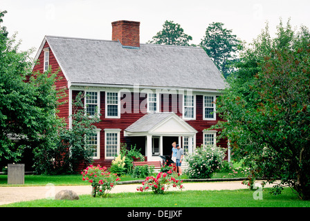 Shelburne Museum, Vermont, USA. Dutton-Haus. Eine von vielen historischen Gebäuden, die mit Kunst und Americana verlegt Stockfoto