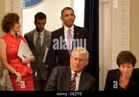 Washington DC, USA. 19. September 2013. US-Präsident Barack Obama kommt, um Bemerkungen bei einem Treffen von seinen Export Council in der Eisenhower Executive Office Building in Washington, DC am 19. September 2013 liefern. Bildnachweis: Yuri Gripas / Pool über CNP Credit: Dpa picture-Alliance/Alamy Live News Stockfoto