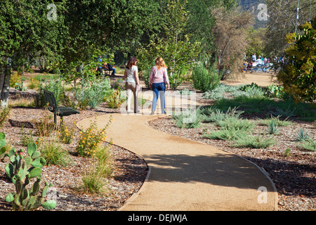 Eröffnung des Sunnynook River Park, Glendale Narrows, Los Angeles River Stockfoto