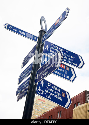 Fußgängerzone gerichtete Straßenschild in der Market Street in Manchester UK Stockfoto