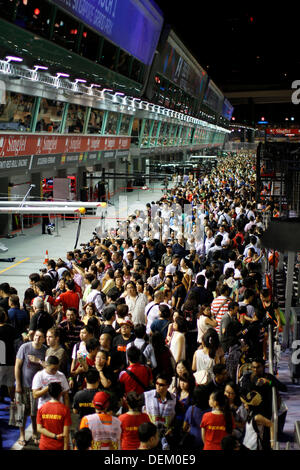 Singapur. 20. September 2013. Motorsport: FIA Formula One World Championship 2013, Grand Prix von Singapur, fans Credit: Dpa picture-Alliance/Alamy Live News Stockfoto