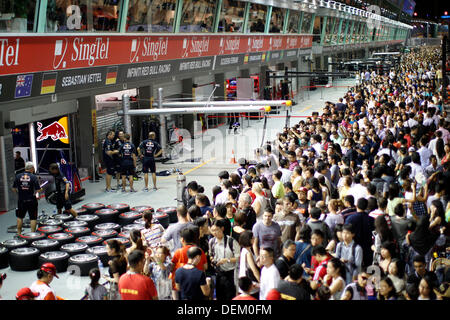 Singapur. 20. September 2013. Motorsport: FIA Formula One World Championship 2013, Grand Prix von Singapur, fans Credit: Dpa picture-Alliance/Alamy Live News Stockfoto