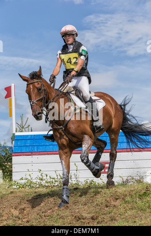 Caroline Harris auf Zamio auf der FBE 2013 Gatcombe Park Stockfoto