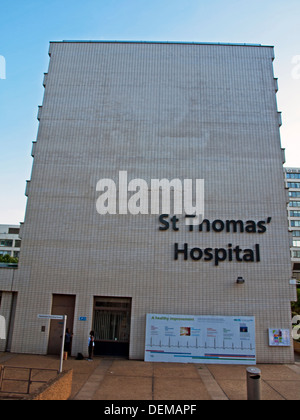 St Thomas' Hospital Fußgänger Haupteingang auf Westminster Bridge Road, London, England, Vereinigtes Königreich Stockfoto