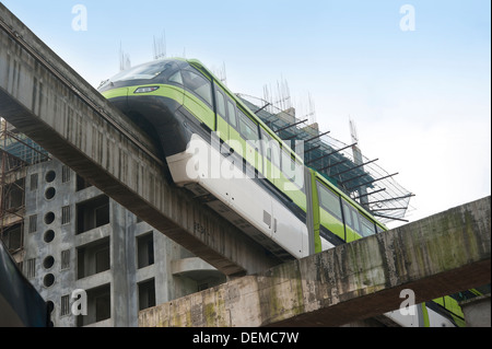 Einschienenbahn Testläufe durchmachenden in Mumbai, Maharashtra Stockfoto