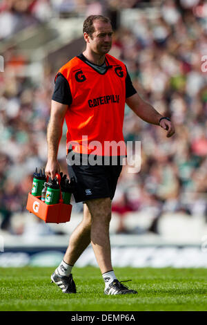 Leicester, UK. 21. September 2013. Leicester-Trainer Geordan Murphy Aktion während der Aviva Premiership Runde 3-Match zwischen Leicester Tigers und Newcastle Falcons an der Welford Road, Leicester Credit spielte: Graham Wilson/Alamy Live News Stockfoto