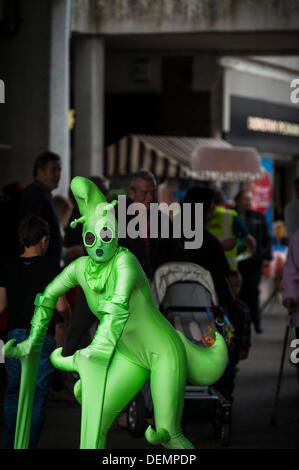 Witham, Essex, England. 21. September 2013. Ein Fehler bei der Witham International Puppet Festival.  Fotograf: Gordon Scammell/Alamy Live-Nachrichten Stockfoto