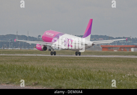 Wizz Air a320 HA-LWD vom Flughafen London-Luton LTN Stockfoto