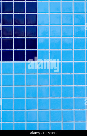 Blaue Keramik Hintergrund in Thermal Aquapark - Baile Felix Rumänien Stockfoto