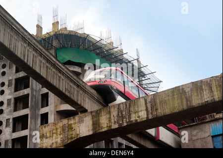 Einschienenbahn Testläufe durchmachenden in Mumbai, Maharashtra Stockfoto