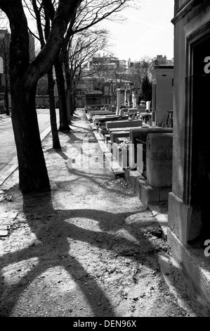 Cimetière du Montparnasse (Friedhof Montparnasse) im 14. Arrondissement von Paris. Stockfoto