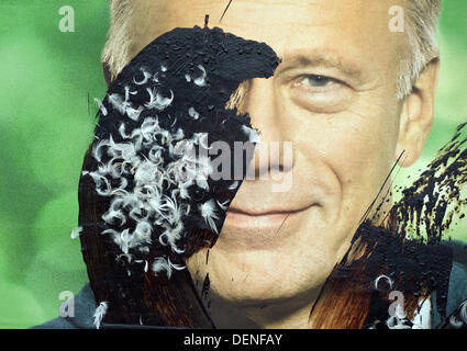 Berlin, Deutschland. 22. September 2013. Eine Kampagne Wahlplakat mit die grünen top Kandidaten Juergen Trittin in Berlin, Deutschland, 22. September 2013. Foto: Rainer Jensen/Dpa/Alamy Live-Nachrichten Stockfoto