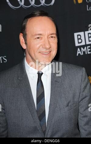 Los Angeles, CA. 21. September 2013. Kevin Spacey im Ankunftsbereich für BAFTA Los Angeles Pre-Emmy TV Tea Party, SLS Hotel, Los Angeles, CA 21. September 2013. Bildnachweis: Elizabeth Goodenough/Everett Collection/Alamy Live-Nachrichten Stockfoto