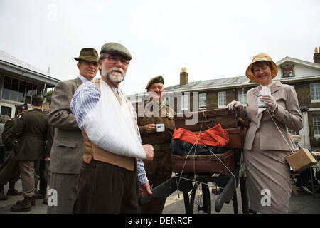 Chatham, UK. 21. September 2013. Gruß an die 40 - Großbritanniens 1940er Heimatfront Veranstaltung im Historic Dockyard Chatham. Stockfoto