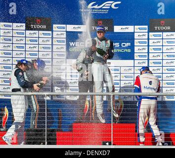 Austin, Texas, USA. 22. September 2013. 22. September 2013: Aston Martin Racing (GTE) feiert einen Sieg bei sechs Stunden von Circuit of the Americas World Endurance Championship. Austin, TX. Bildnachweis: Csm/Alamy Live-Nachrichten Stockfoto