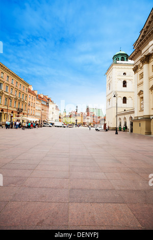 Krakowskie Przedmieście Straße in der Nähe von Warschau Hauptburg Square im Zentrum von Stockfoto