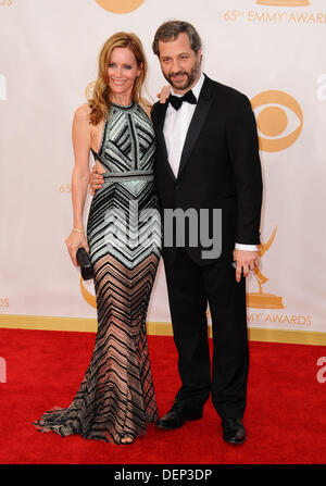 Los Angeles, Kalifornien, USA. 22. September 2013. Leslie Mann, Judd Apatow besucht die 65. Primetime Emmy Awards - Ankünfte im Nokia Theatre in Los Angeles, Kalifornien am 22. September 2013 statt. 2013-Credit: D. Long/Globe Photos/ZUMAPRESS.com/Alamy Live-Nachrichten Stockfoto