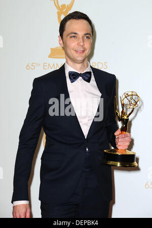 Los Angeles, Kalifornien, USA. 22. September 2013. Jim Parsons Teilnahme an 65. Primtime Emmy Awards-Presseraum statt im Nokia Theatre in Los Angeles, Kalifornien am 22. September 2013. 2013-Credit: D. Long/Globe Photos/ZUMAPRESS.com/Alamy Live-Nachrichten Stockfoto