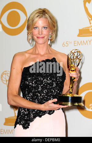 Los Angeles, Kalifornien, USA. 22. September 2013. Anna Gunn Teilnahme an 65. Primtime Emmy Awards-Presseraum statt im Nokia Theatre in Los Angeles, Kalifornien am 22. September 2013. 2013-Credit: D. Long/Globe Photos/ZUMAPRESS.com/Alamy Live-Nachrichten Stockfoto