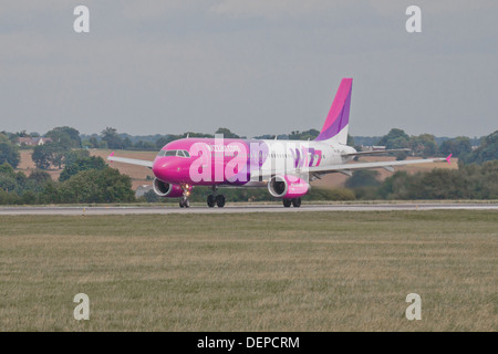 Wizz Air a320 HA-LWD vom Flughafen London-Luton LTN Stockfoto