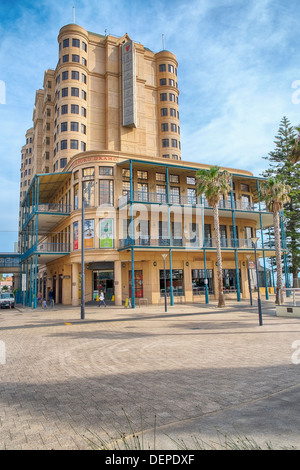 Glenelg, South Australia populärsten Strand-Entertainment-Bereich. Stockfoto