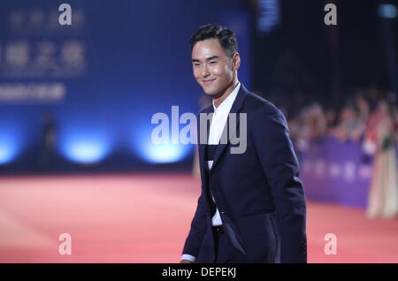 Qingdao, Provinz Shandong, China. 22. September 2013. Schauspieler Ethan besucht den offiziellen Start von Qingdao Oriental Film Metropolis in Qingdao, Shandong Provinz, China am Sonntag 22. September 2013. Bildnachweis: TopPhoto/Alamy Live-Nachrichten Stockfoto