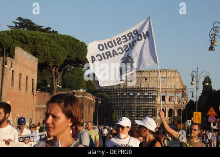 Rom, Italien. 21. September 2013. Protest gegen die Deponie bei Divino Amore Falcognana Bereich, Rom, Italien: Gari Wyn Williams / Alamy Live News Stockfoto