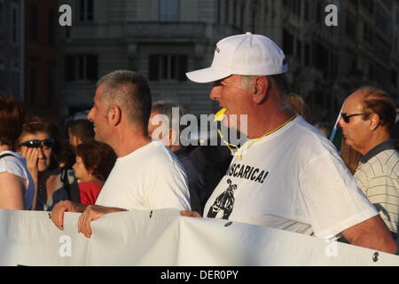 Rom, Italien. 21. September 2013. Protest gegen die Deponie bei Divino Amore Falcognana Bereich, Rom, Italien: Gari Wyn Williams / Alamy Live News Stockfoto