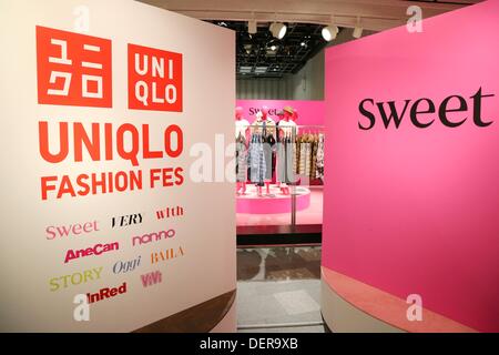 Tokio, Japan. 23. September 2013. Gesamtansicht, Sep 29, 2013: "UNIQLO Fashion Festival" in Tokio am 23. September 2013. Bildnachweis: Yohei Osada/AFLO/Alamy Live-Nachrichten Stockfoto