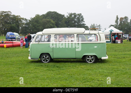 VW Festival 2013 an der Berkeley Castle Wiese Gloucestershire in England Stockfoto